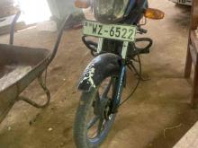 https://riyasewana.com/uploads/bajaj-pletina-125-411204924221.jpg