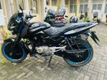 https://riyasewana.com/uploads/bajaj-plusar-150-221832554202.jpg