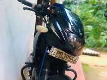 Bajaj Pulsar 150 2015 Motorbike