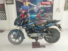 https://riyasewana.com/uploads/bajaj-pluser-180-1513395713872.jpg