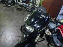 Bajaj Pulsar 180 2016 Motorbike