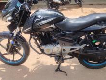 Bajaj Pulsar 150 2016 Motorbike