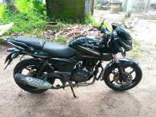 https://riyasewana.com/uploads/bajaj-pulazer-150-281246264082.jpg