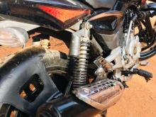 https://riyasewana.com/uploads/bajaj-pulesr-150-211326366936.jpg