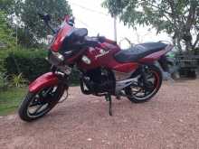 https://riyasewana.com/uploads/bajaj-pulsar-111643534462.jpg