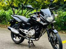 Bajaj Pulsar 2015 Motorbike