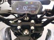 https://riyasewana.com/uploads/bajaj-pulsar-125-61226204392.jpg