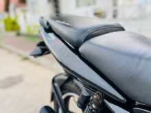 https://riyasewana.com/uploads/bajaj-pulsar-135-101018231026.jpg