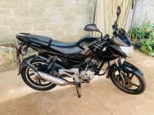 https://riyasewana.com/uploads/bajaj-pulsar-135-1013022213214.jpg