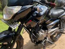https://riyasewana.com/uploads/bajaj-pulsar-135-1015032213563.jpg