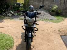 https://riyasewana.com/uploads/bajaj-pulsar-135-1015032213754.jpg