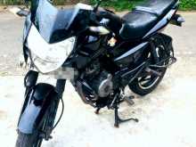 https://riyasewana.com/uploads/bajaj-pulsar-135-1017180413522.jpg