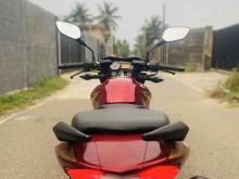 https://riyasewana.com/uploads/bajaj-pulsar-135-1018243024012.jpg