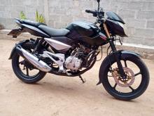 https://riyasewana.com/uploads/bajaj-pulsar-135-107385019515.jpg