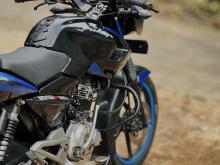 https://riyasewana.com/uploads/bajaj-pulsar-135-108333924201.jpg