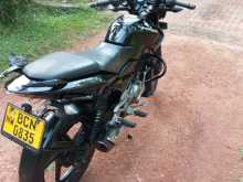 https://riyasewana.com/uploads/bajaj-pulsar-135-111154411516.jpg