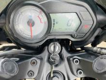 https://riyasewana.com/uploads/bajaj-pulsar-135-1117235824551.jpg