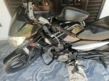 https://riyasewana.com/uploads/bajaj-pulsar-135-111739186636.jpg