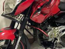 https://riyasewana.com/uploads/bajaj-pulsar-135-117550513312.jpg