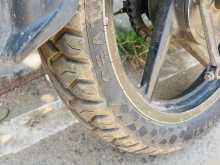 https://riyasewana.com/uploads/bajaj-pulsar-135-1211382013494.jpg