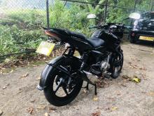 https://riyasewana.com/uploads/bajaj-pulsar-135-1219242519153.jpg