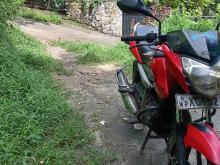 https://riyasewana.com/uploads/bajaj-pulsar-135-131118466214.jpg