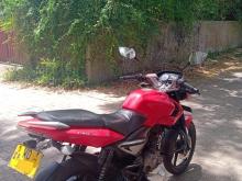 https://riyasewana.com/uploads/bajaj-pulsar-135-131255086756.jpg