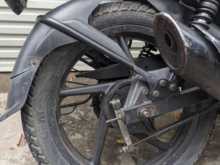 https://riyasewana.com/uploads/bajaj-pulsar-135-1320235713512.jpg