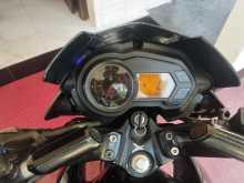 https://riyasewana.com/uploads/bajaj-pulsar-135-1320343813403.jpg