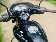https://riyasewana.com/uploads/bajaj-pulsar-135-138112622233.jpg