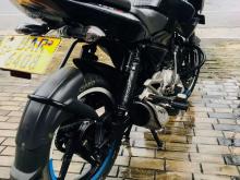 https://riyasewana.com/uploads/bajaj-pulsar-135-141717036805.jpg