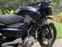 https://riyasewana.com/uploads/bajaj-pulsar-135-1510090719343.jpg