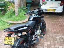 https://riyasewana.com/uploads/bajaj-pulsar-135-151115261142.jpg