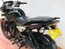 https://riyasewana.com/uploads/bajaj-pulsar-135-1513083213883.jpg