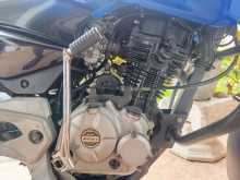 https://riyasewana.com/uploads/bajaj-pulsar-135-151603444552.jpg