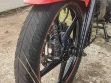 https://riyasewana.com/uploads/bajaj-pulsar-135-16145945647544.jpg