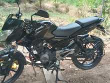 https://riyasewana.com/uploads/bajaj-pulsar-135-162044174443.jpg