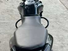 https://riyasewana.com/uploads/bajaj-pulsar-135-171146074013.jpg