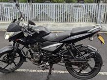 https://riyasewana.com/uploads/bajaj-pulsar-135-1716374319464.jpg