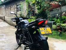 https://riyasewana.com/uploads/bajaj-pulsar-135-172056404573.jpg