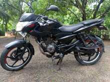 https://riyasewana.com/uploads/bajaj-pulsar-135-177455413173.jpg