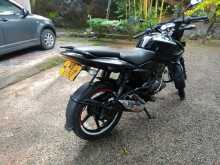 https://riyasewana.com/uploads/bajaj-pulsar-135-177455413482.jpg