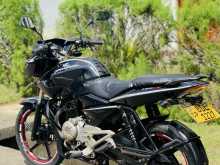 https://riyasewana.com/uploads/bajaj-pulsar-135-1811112622682.jpg