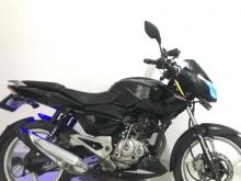 https://riyasewana.com/uploads/bajaj-pulsar-135-1812045824693.jpg