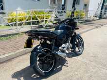 https://riyasewana.com/uploads/bajaj-pulsar-135-1812352113302.jpg