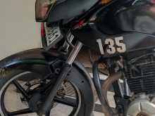 https://riyasewana.com/uploads/bajaj-pulsar-135-1813080213573.jpg