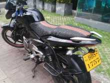 https://riyasewana.com/uploads/bajaj-pulsar-135-181605454413.jpg