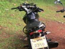 https://riyasewana.com/uploads/bajaj-pulsar-135-18737384393.jpg