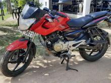 https://riyasewana.com/uploads/bajaj-pulsar-135-18943346125.jpg