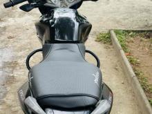 https://riyasewana.com/uploads/bajaj-pulsar-135-1913462424143.jpg
